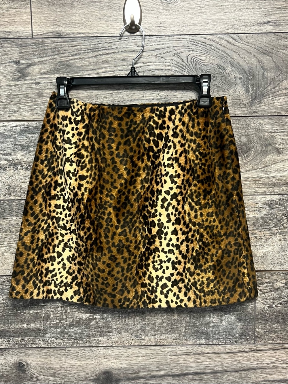 90s vintage Hugo Buscati Leopard Print A-Line Mini Skirt - size 6